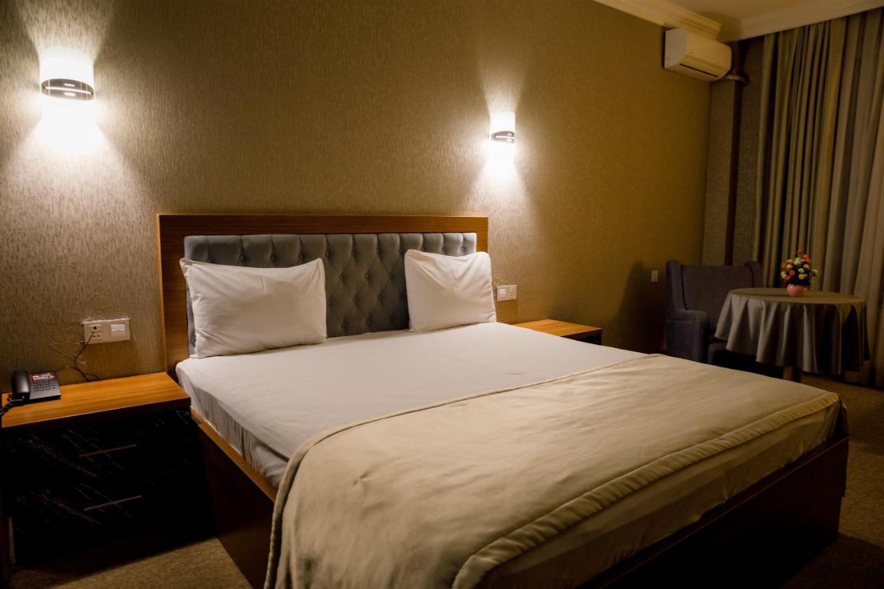 Royal Sapphire Hotel באקו מראה חיצוני תמונה